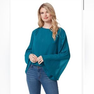 Jessica Simpson Long sleeve blouse - new with tags. Size M